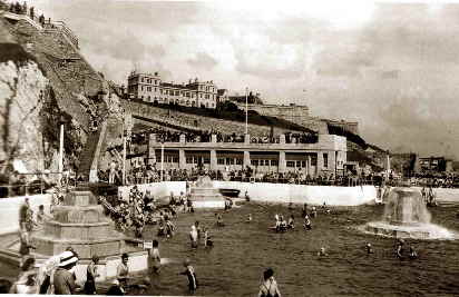 Hoe 1933